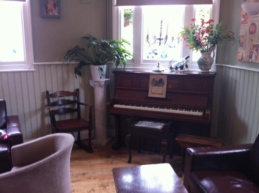 The Carpenter'S Arms Hotel เคมบริดจ์ ภายนอก รูปภาพ